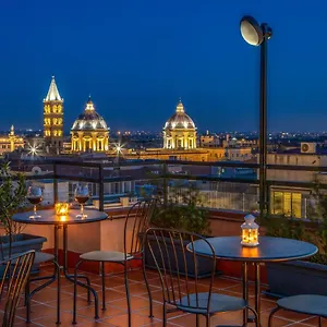Sophie Terrace روما